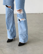 Load image into Gallery viewer, Everly Distressed Wide Leg Denim Jeans