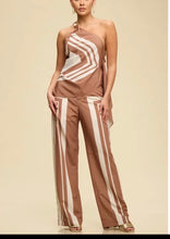 Load image into Gallery viewer, Izzy Geo Stripe Pants
