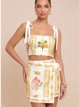 Load image into Gallery viewer, Golden Vintage Floral Tie Mini Skirt
