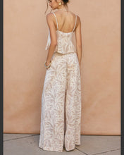 Load image into Gallery viewer, Seashore Knit Waist Pull On Pants

