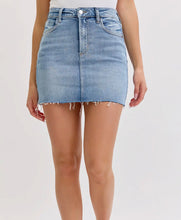 Load image into Gallery viewer, Mid Waist Frayed Denim Mini Skirt
