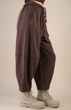 Load image into Gallery viewer, Braid Waist Loose Fit Barrel Sweat Pants
