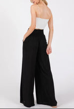 Load image into Gallery viewer, Black Wide Leg Smocked Waist Pants
