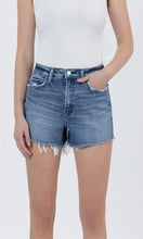 Load image into Gallery viewer, High Rise Cutoff Denim Shorts
