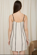 Load image into Gallery viewer, Contrast Stripe Linen Mini Dress
