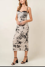 Load image into Gallery viewer, You Wish Velvet and Lace Mesh Midi Dress
