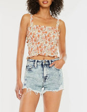 Load image into Gallery viewer, Beach Wash Light Denim Jean Shorts
