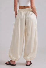 Load image into Gallery viewer, Ivory Harem Satin Balloon Pants
