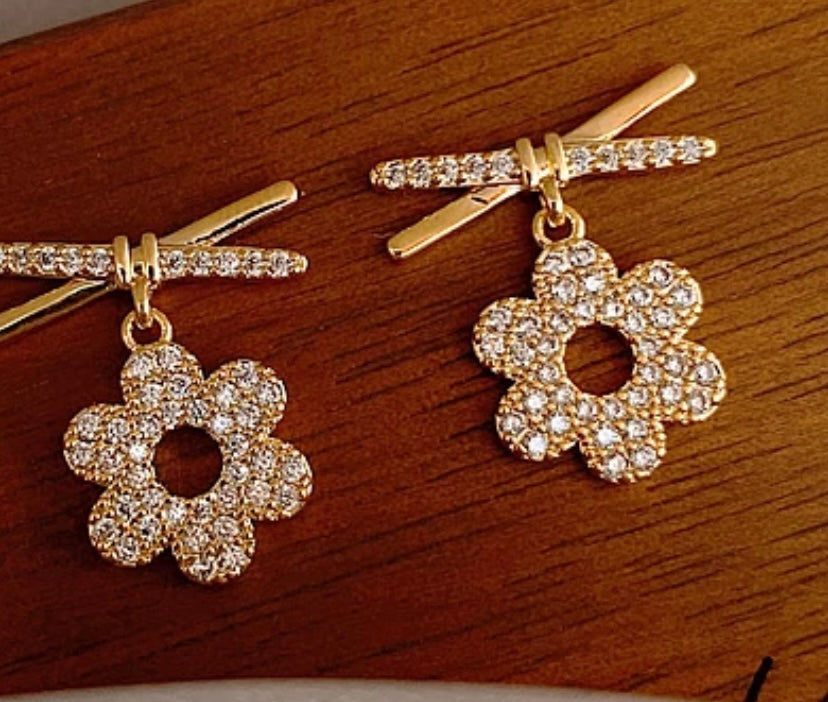 Gold Flower Bar Earrings